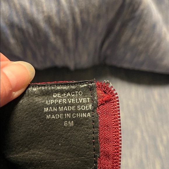 Deep red / Purple Velvet Platform Boots - Picture 3 of 14